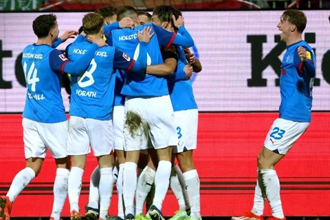 رباعية وخماسية.. نتائج مثيرة في الجولة 15 من الدوري الألماني